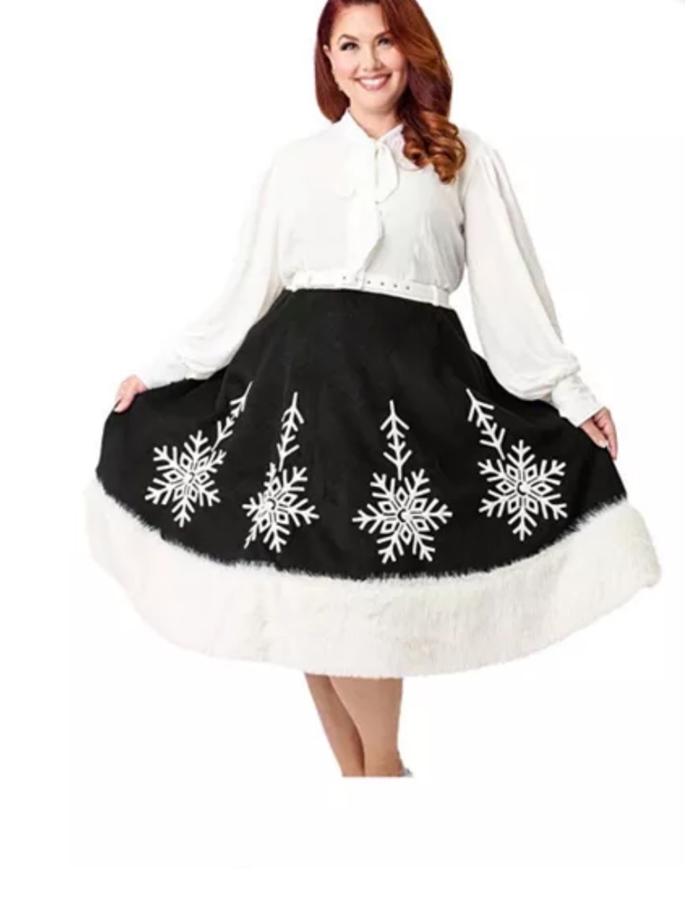 Unique Vintage Black Circle Skirt with White Snowflake Trim